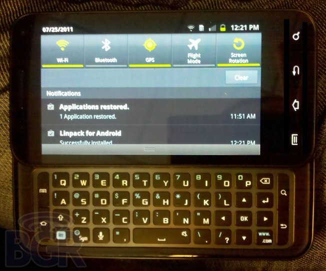 Samsung y AT&T presentan el Galaxy S2 con teclado Qwerty