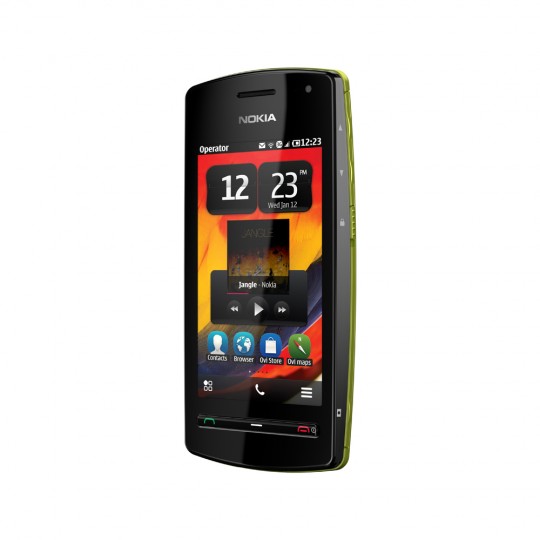 Nokia 600, aumenta el volumen al máximo